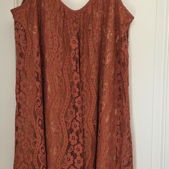 Lovestitch Lace summer dress adustable spagetti straps Feminine Size M/L - Picture 3 of 7